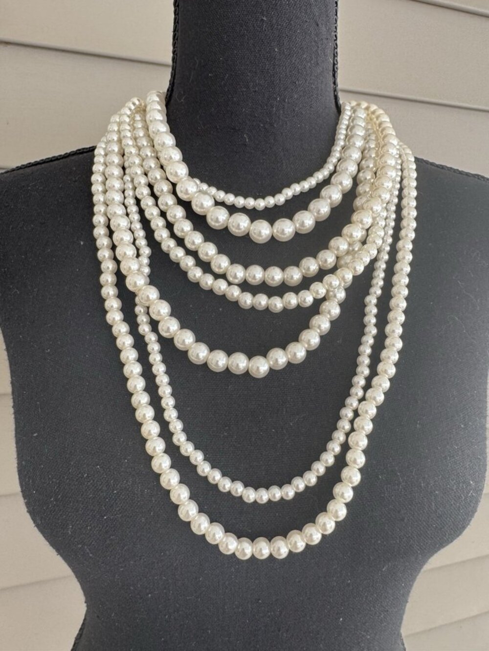 Nordstrom Cara NY Chunky Faux Pearl Layered Necklace Statement Vintage Style NEW - Picture 2 of 5